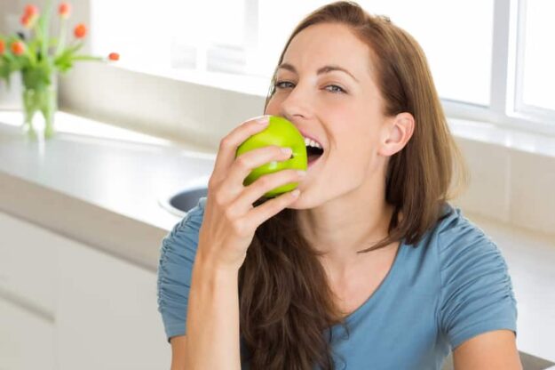 naturally whiten teeth naturally whiten teeth