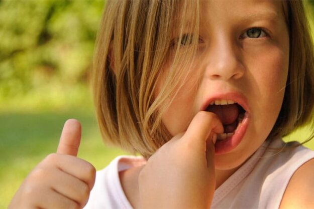 should-i-pull-my-childs-loose-tooth